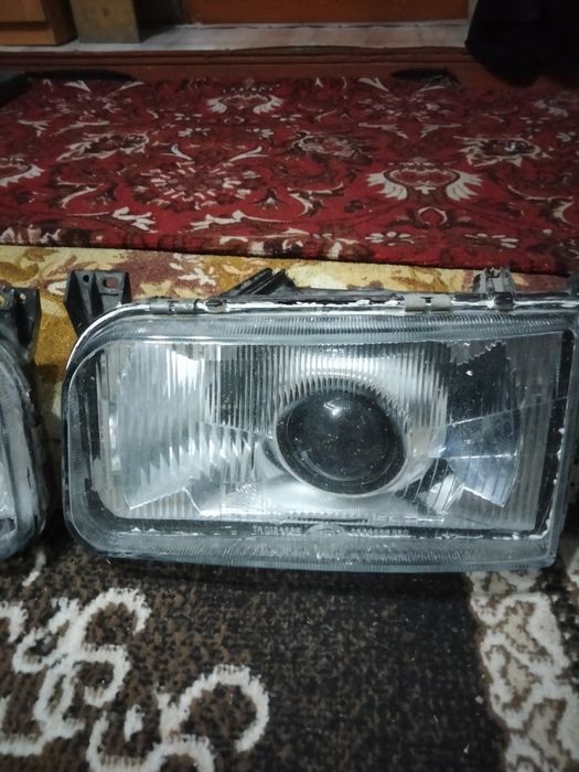 Фары на Пассат Б3