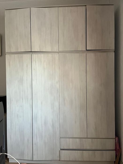 Продаю шкаф для одежды