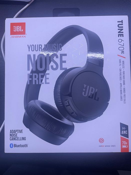 Слушалки JBL tune 670nc
