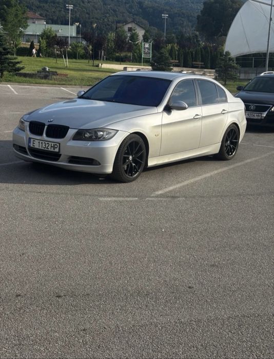 BMW 330i E90 3. 0i   2006 г. | N52 | Богато оборудване /газ