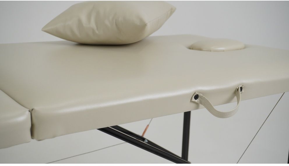 Кушетка для салона