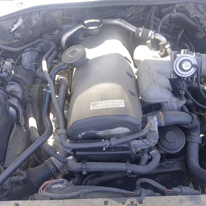 Продам Volkswagen 2.5 объем 5 цилиндра
