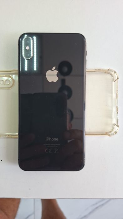 Продам Айфон xs max 256г.