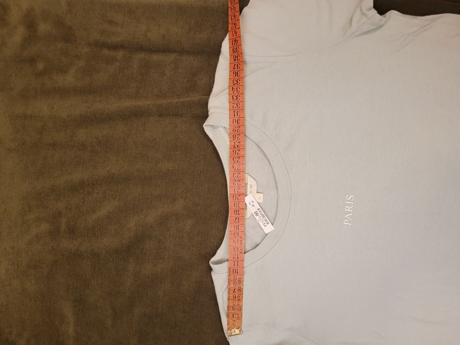 Tricou 100% bumbac, cu eticheta, S-M,  Review