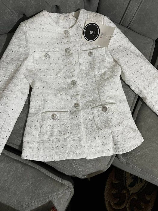 Kostyum jaket sotiladi