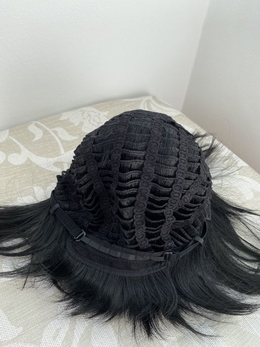 Висококачествена перука