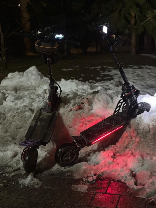 Продам электро самакат куго