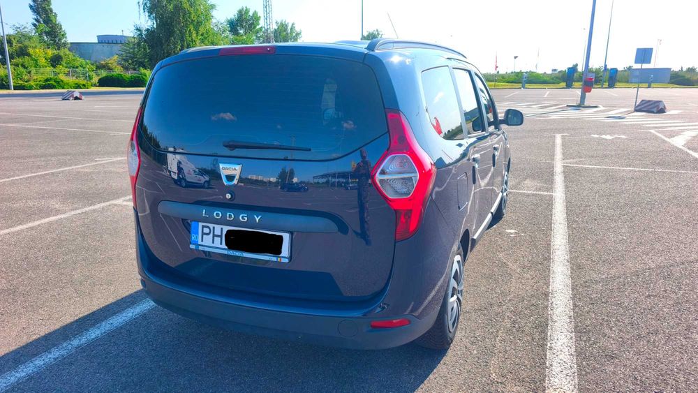 Vând Dacia Lodgy