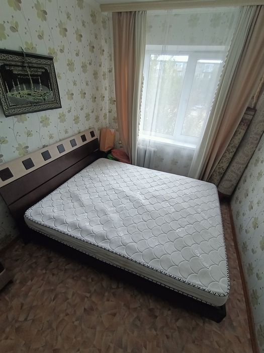 Продаётся спальный гарнитур