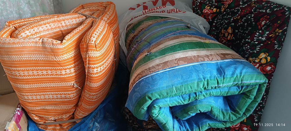 Продам матрасы,  ватные И паролоновый