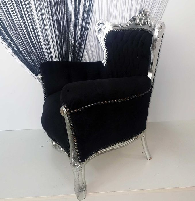 Детски бароков фотьойл в черно