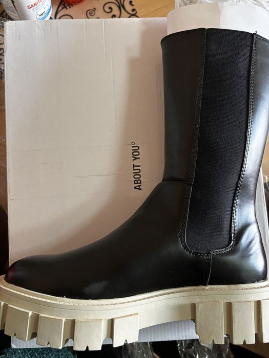 Боти About you, номер 38