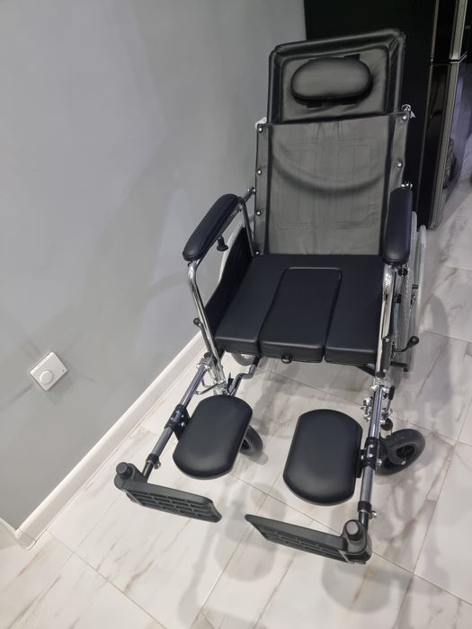 Инвалидная коляска