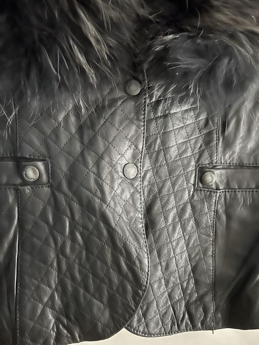 Яке от естествена кожа и естествена яка