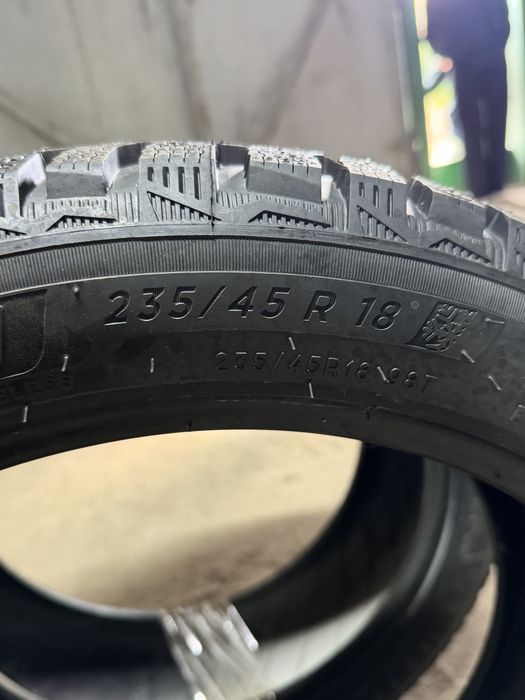 Продам новые зимние колёса