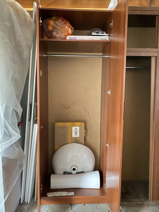 Шкаф для одежды.