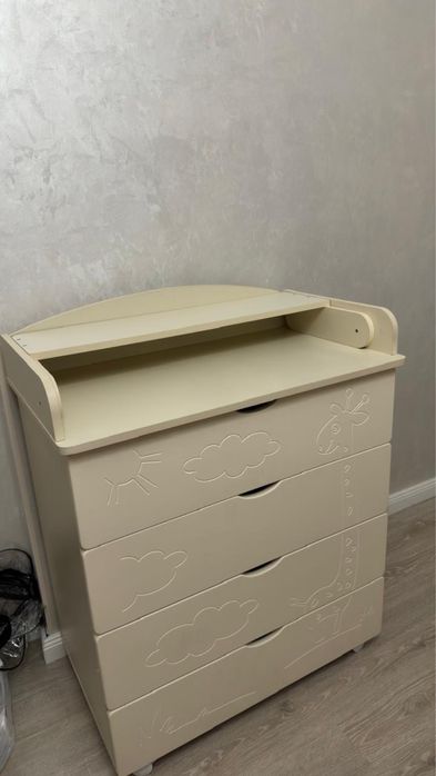 Комод пелинальный детский