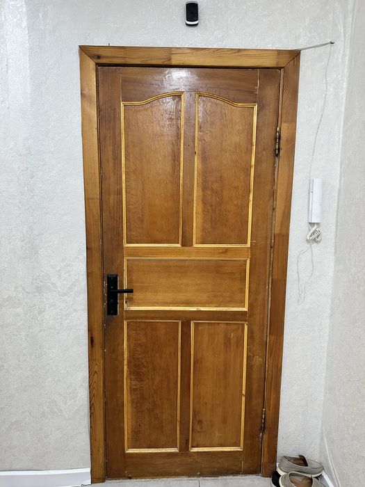 Продам железную дверь