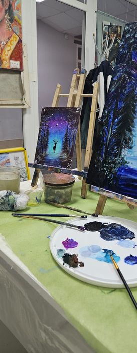 КАРТИНА  маслом Олень в лесу