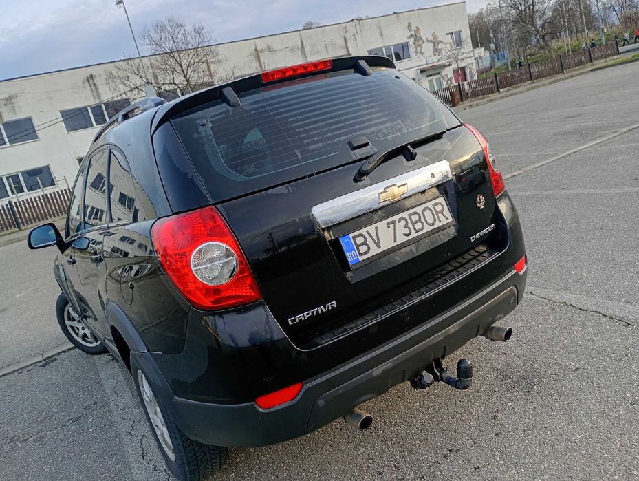 Vând Chevrolet Captiva