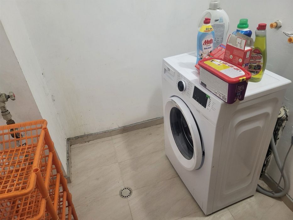 Дава се под наем Тристаен апартамент в Варна, Левски - 100 кв.м за 750 € - Снимка #6
