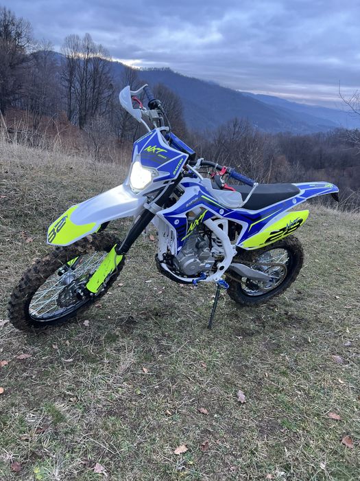 Vand motocros barton 250 cc nxt