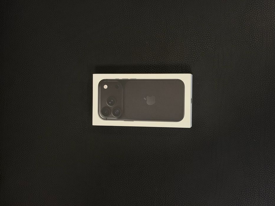 НОВ iPhone 18 PRO 256 GB
