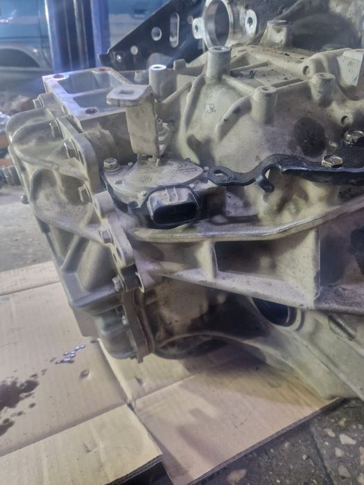 Коробка lexus nx200