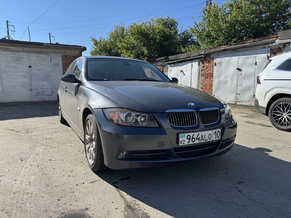 Продам BMW 330 (3 series)
