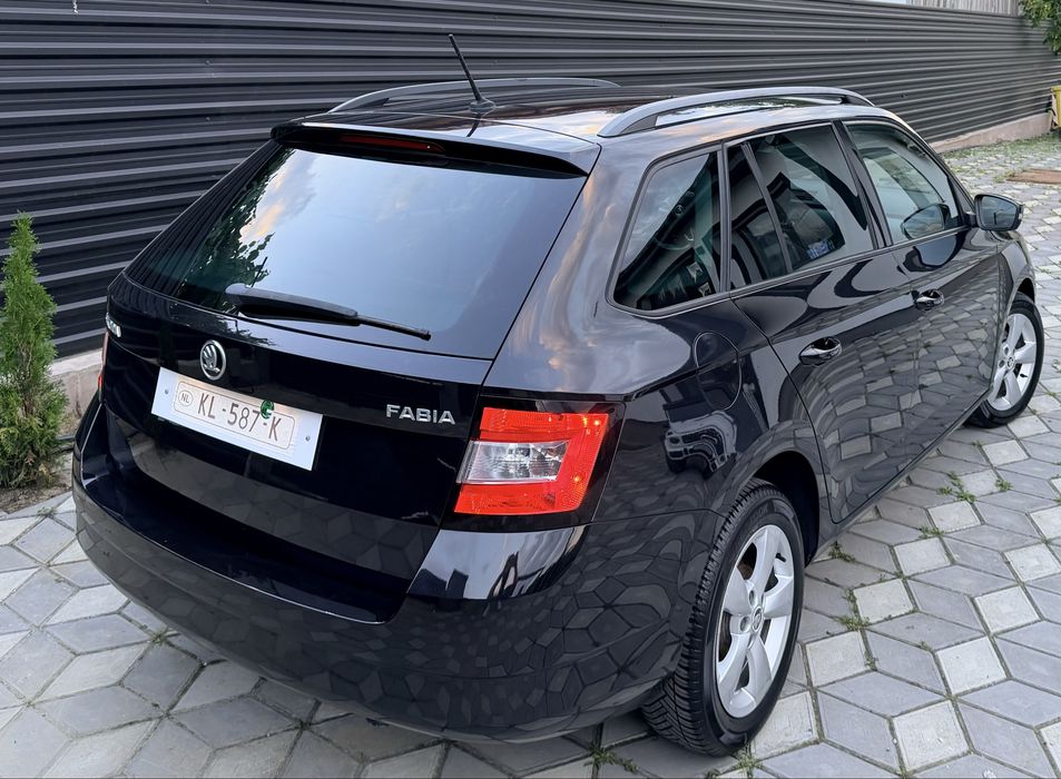 Skoda Fabia Combi 1.2 Benzină - 2017 - ACC Distronic - Recent adusă