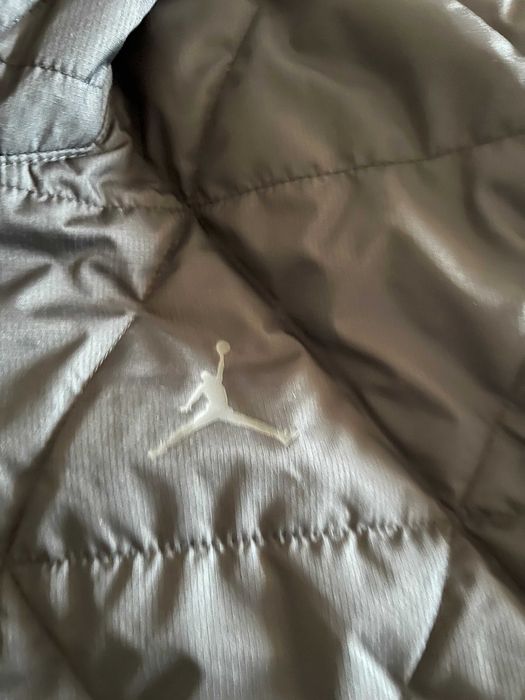 Jordan мъжко зимно яке