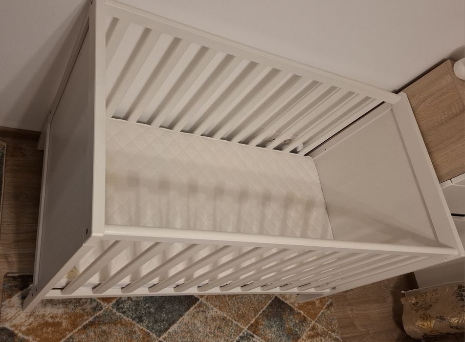 Patut Ikea cu saltea cocos