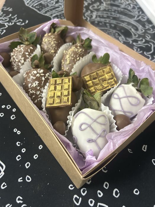 Клубника в бельгийском шоколаде