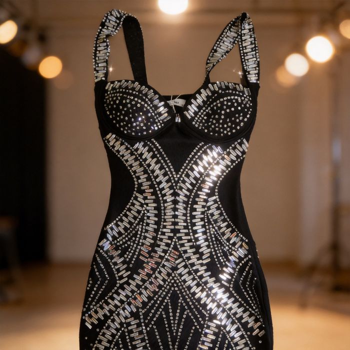 Дамски рокли и обувки на 46 евро