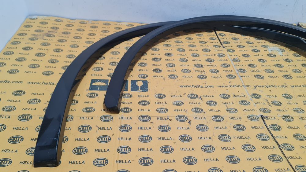 Bandou ornament overfender aripa stanga fata spate Maserati  Grecale 670