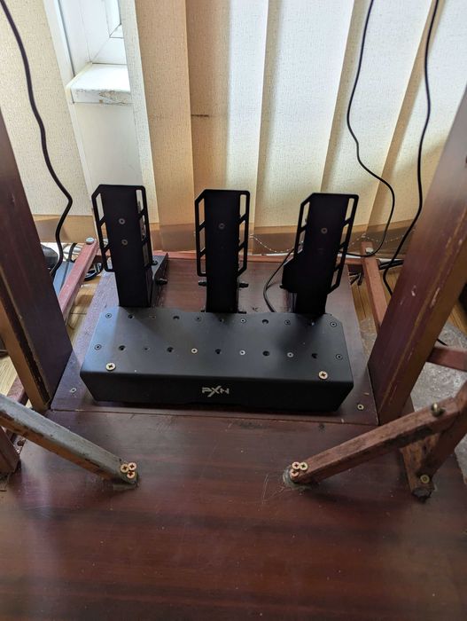 Пордавам PXN v12 lite волан за коимпютър