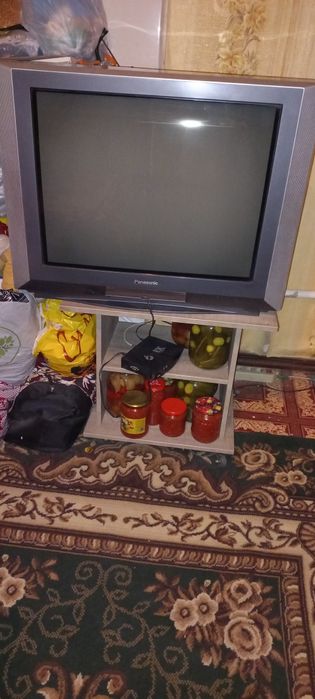 Продам цветной телевизор Panasonic
