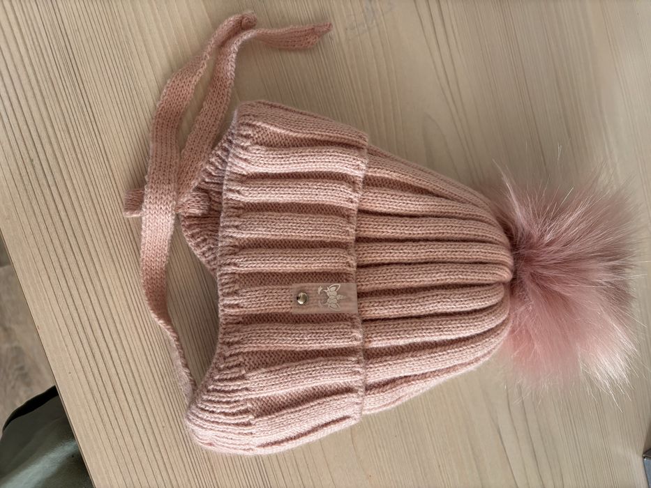 Продам одежду для девочки 3-4 года