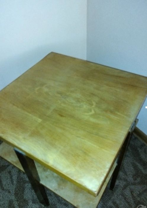 Антикварни масички.