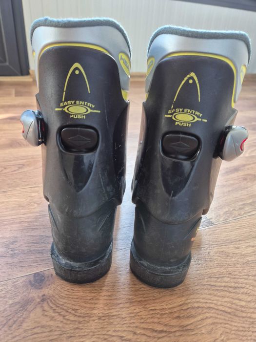 Детски ски обувки HEAD