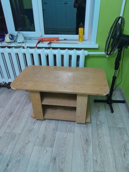 Журнальный столик