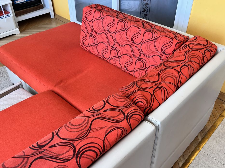 ПОДАРЯВАМЕ! Изпозлван разтегателен диван ПАРАЛЕЛ