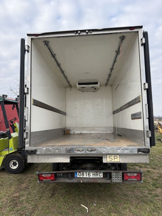 Vand cub frigorific functional la priza 3.80 izolatie groasa