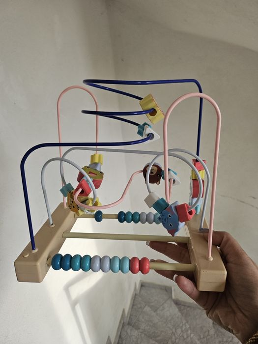 Детска Плетеница за Развиване на Фината Моторика
