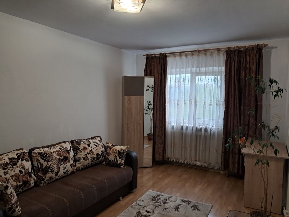 Inchiriez apartament, Iași Canta. Pret 350euro