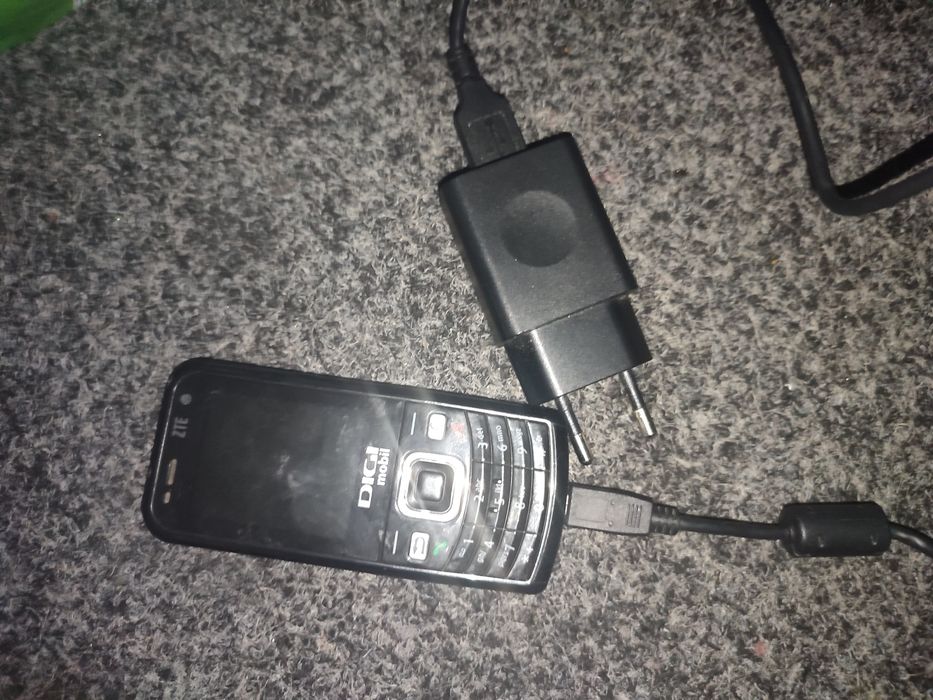 Telefon la mâna a doua funcțional