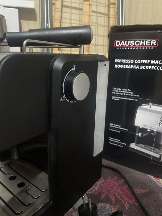 Кофе машинка продается