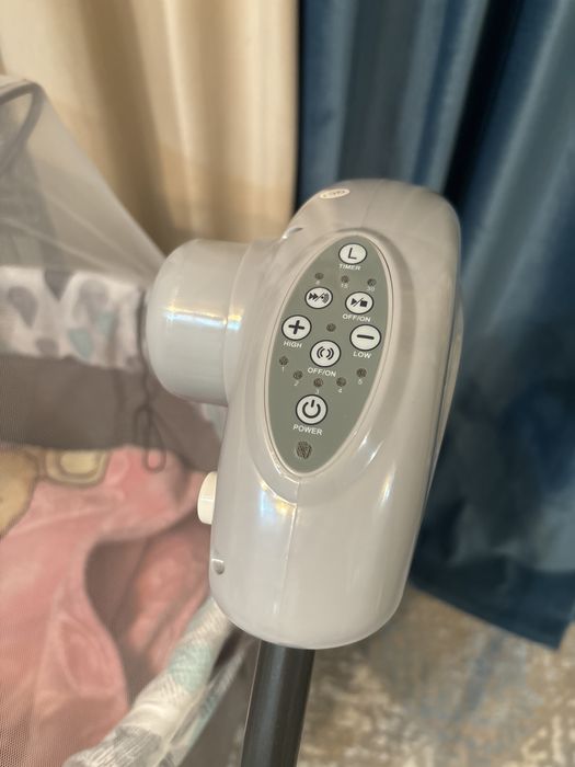 Жап жаңа желбесік