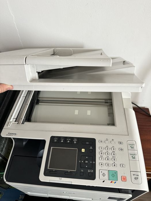 Принтер цветной, черно белый