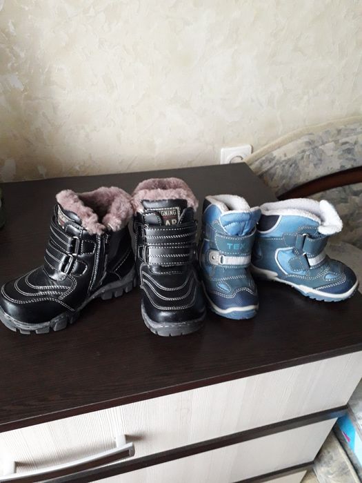 Продам детскую новую обувь.